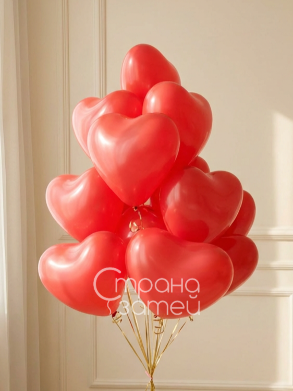 Букет Love 15 из 15 красных латексных шаров‑сердец, романтический фонтан в Нижнем Новгороде