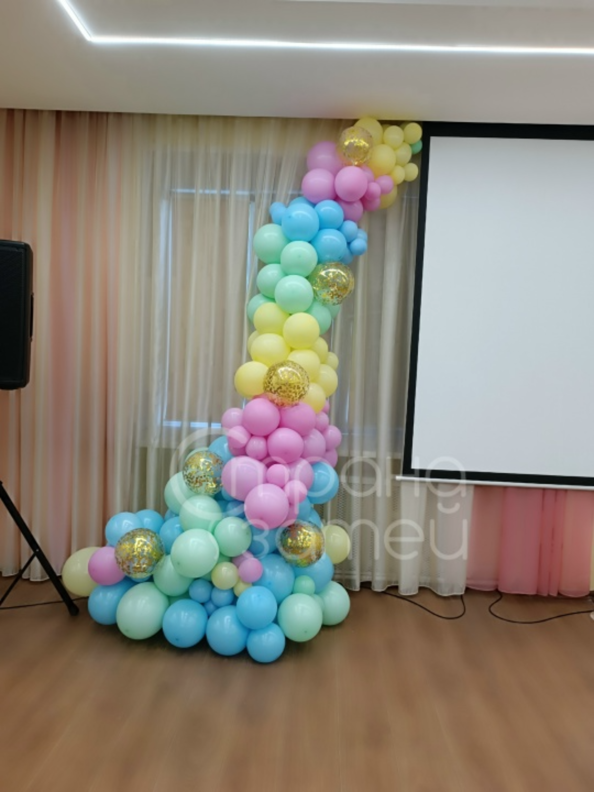 Оформление выпускного в детском саду «Яркие звёзды»